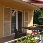 Bellevue Apartment With Ac & Heating & Terrace